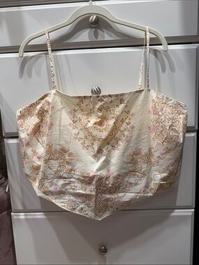 NWT American Eagle Cream Paisley Bandana Hem Cami Top